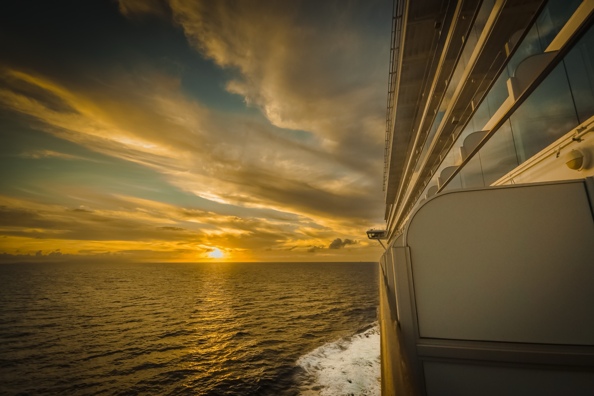 Cruise travel